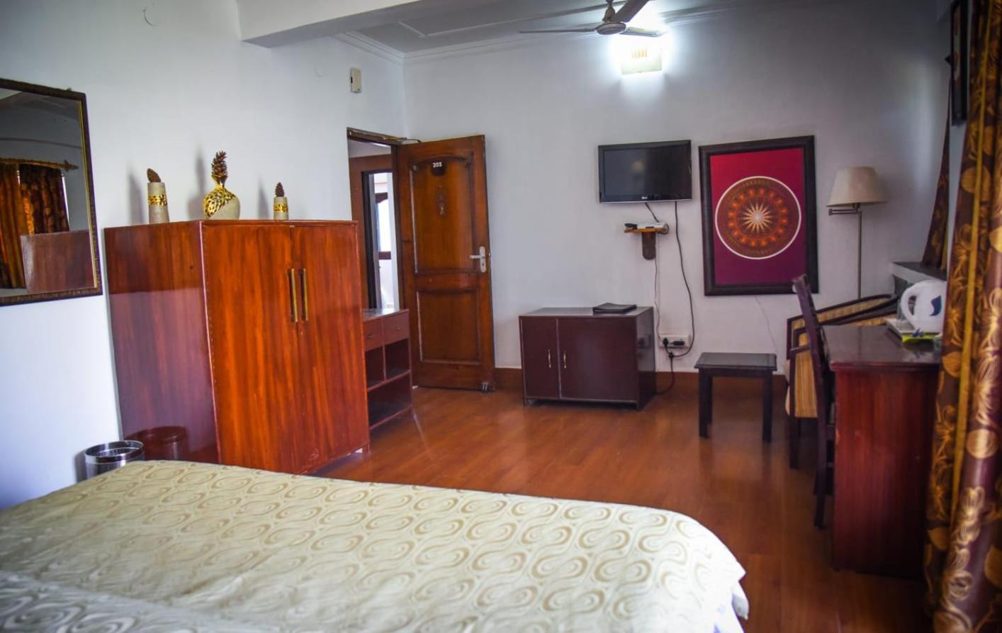 Dragon I Resorts Naddi Экстерьер фото